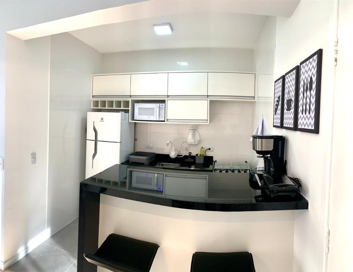 505 - Lindo Apartamento 1 Quarto decorado no Bigorrilho com todos utensilios. Ótima lozalização. Curitiba Exterior foto